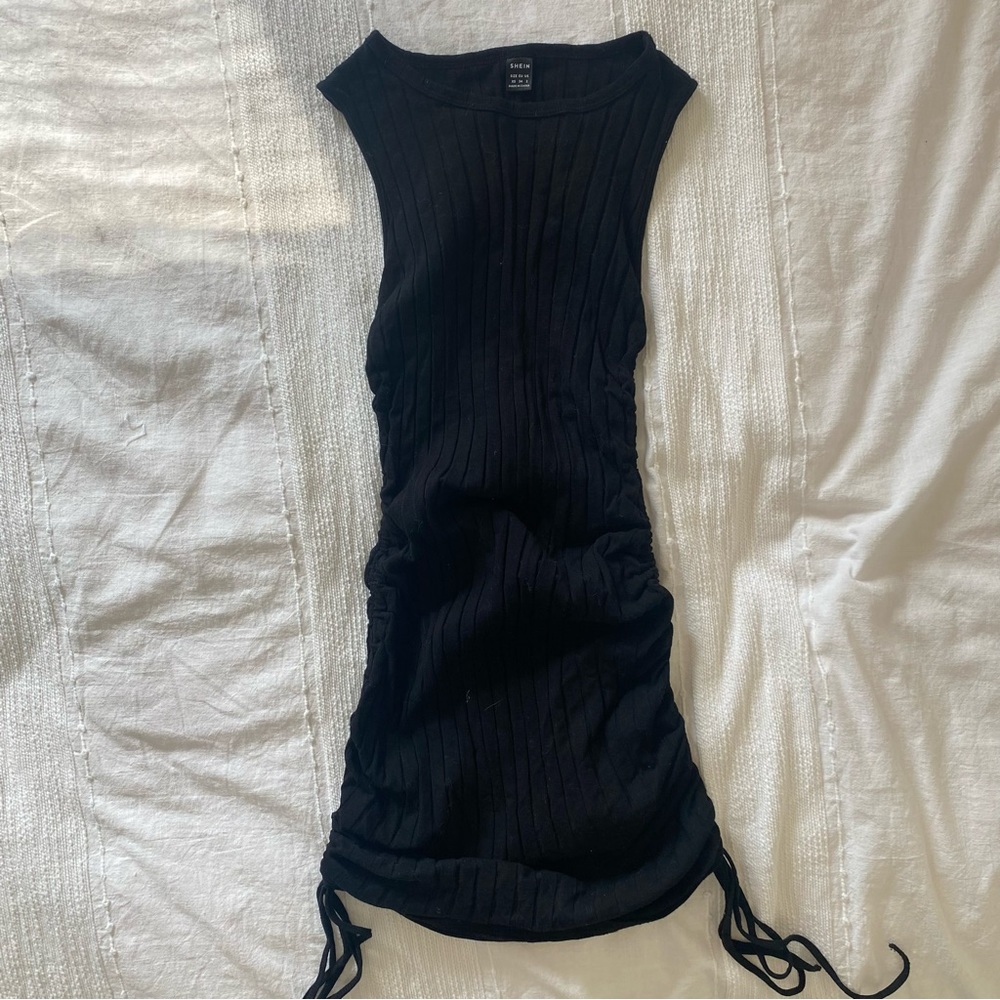 Ribbed Rouched Body-con Mini Dress (XS) - Shein - Summer Lovin!